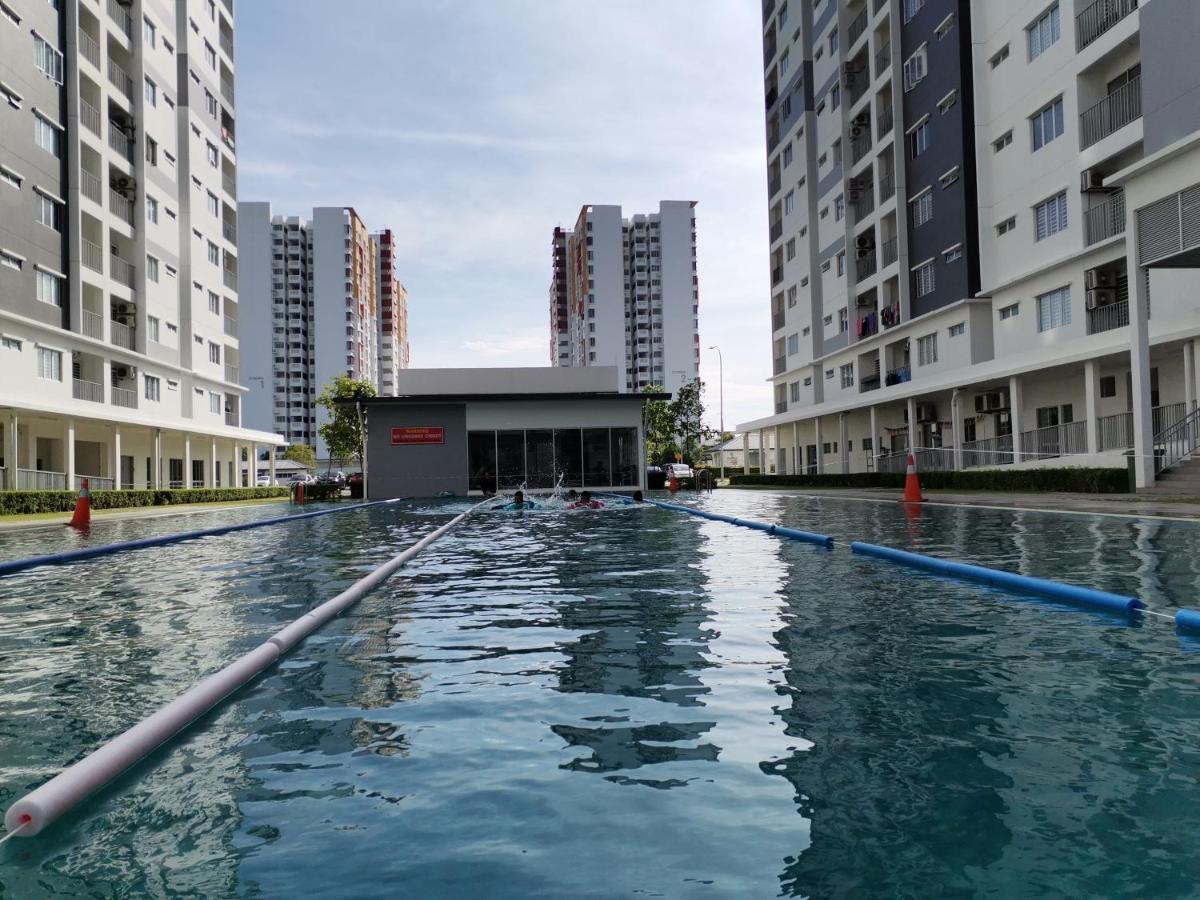 Rumah Sarah Semenyih Exterior photo